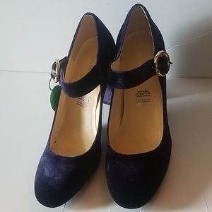 Liz Claiborne Heels  7.5M